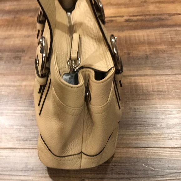 Classic Coach handbag - Picture 5 of 5